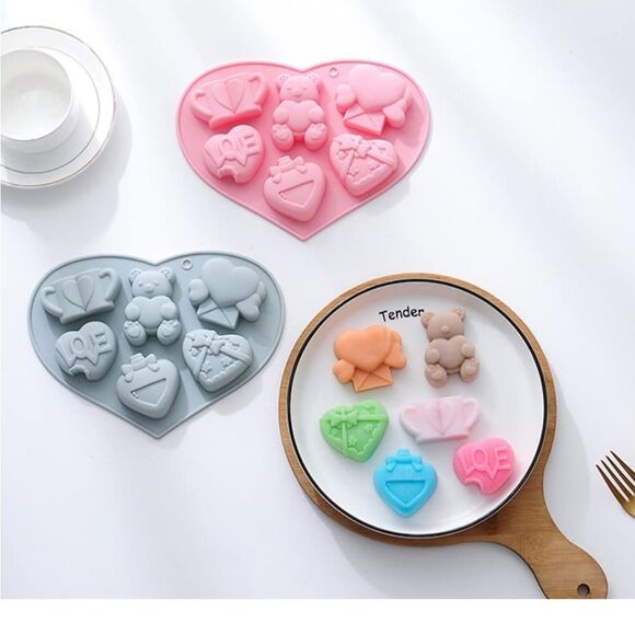2PCS Fondant Molds Chocolate Molds Silicone Love Heart Bear Cookie Cake Molds - Picture 4 of 5